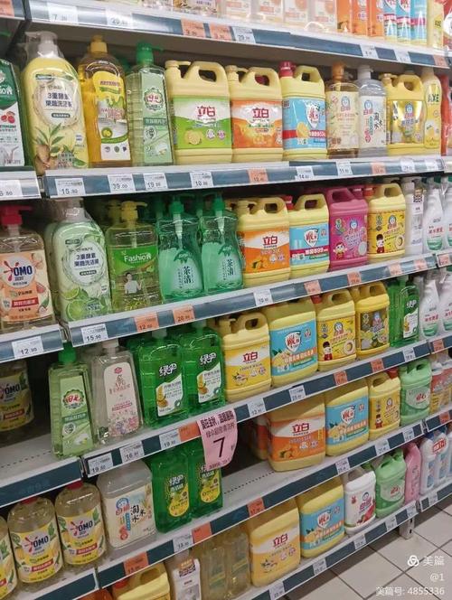 日用品课货架调整